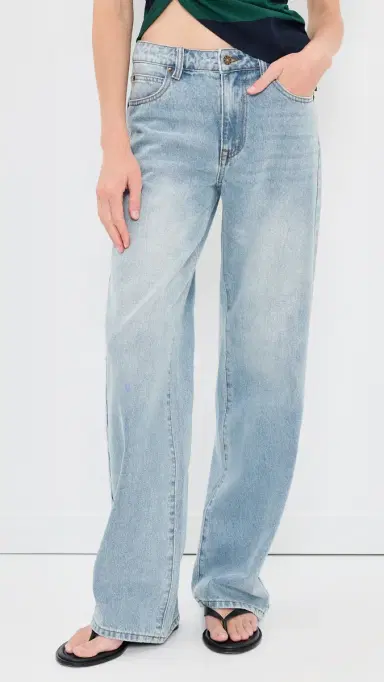 LIONESS Top Model Jeans Light Denim M | Thumbnail 2 LIONESS Top Model Jeans Light Denim M | Thumbnail 2