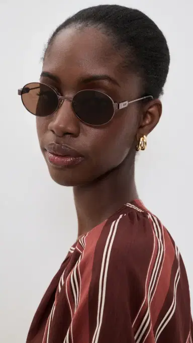 Quay Anyways Sunglasses | Thumbnail 3
