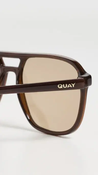 Quay On The Fly Sunglasses Dark Brown/Tan One Size | Thumbnail 5