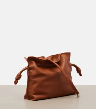 Loewe Flamenco Mini leather clutch | Thumbnail 4