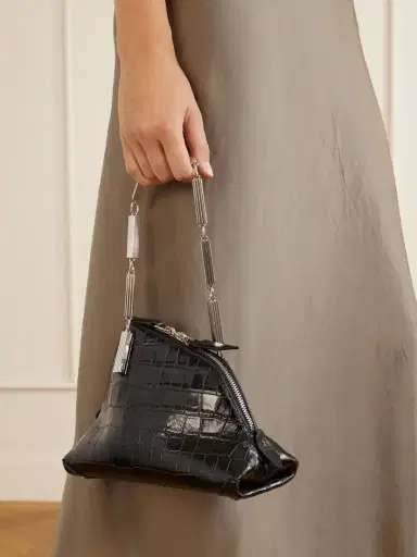 The Attico La Scala Asymmetric Croc-effect Leather Clutch | Thumbnail 2 The Attico La Scala Asymmetric Croc-effect Leather Clutch | Thumbnail 2