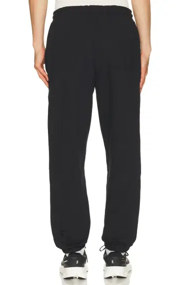ON Club Collective Pants | Thumbnail 9