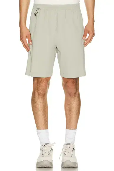 On Courtside Shorts Eaze