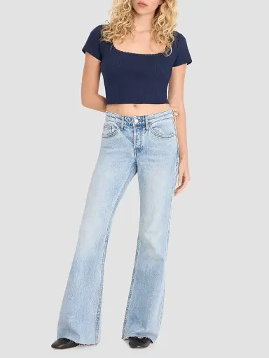 GOOD AMERICAN Women's Vintage Low-Rise Relaxed Flare Jeans - Indigo | Thumbnail 2 GOOD AMERICAN Women's Vintage Low-Rise Relaxed Flare Jeans - Indigo | Thumbnail 2
