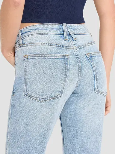 GOOD AMERICAN Women's Vintage Low-Rise Relaxed Flare Jeans - Indigo | Thumbnail 5 GOOD AMERICAN Women's Vintage Low-Rise Relaxed Flare Jeans - Indigo | Thumbnail 5
