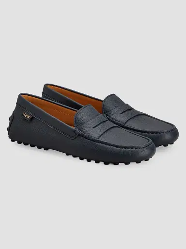 Tod's Women's Gommino Leather Loafers | Thumbnail 5