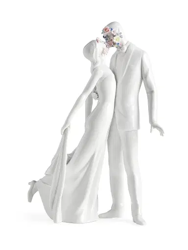 Lladro Re-Cyclos Love I Blossoms Figurine | Thumbnail 1