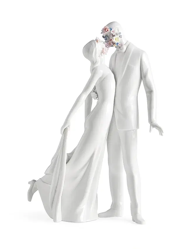 Lladro Re-Cyclos Love I Blossoms Figurine