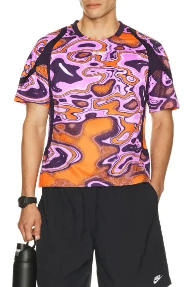 Nike Performance Liquify Short-Sleeve | Thumbnail 1