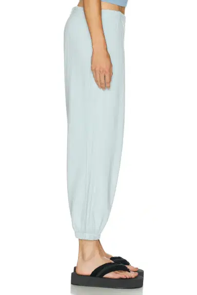 Skims Drapey French Terry Cropped Low Rise Jogger Sweatpant | Thumbnail 3