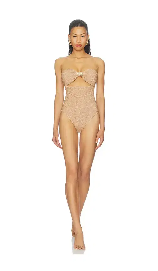 Izzie One Piece