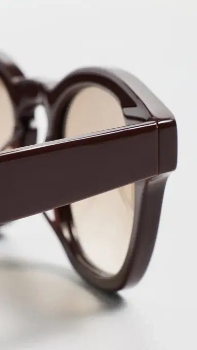 illesteva Madison Sunglasses | Thumbnail 5