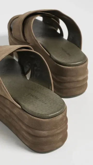 Free People Wanderbay Flatform Sandals Olive | Thumbnail 4