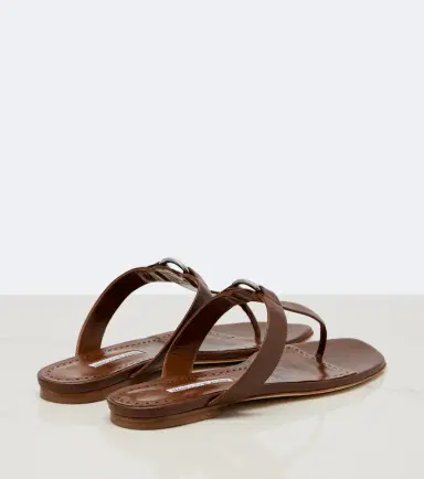 Manolo Blahnik Mionasan leather thong sandals | Thumbnail 2