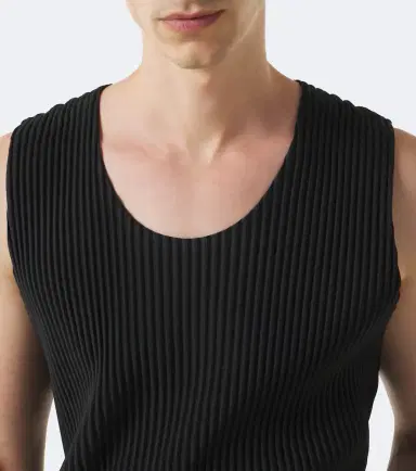 Homme Plisse Issey Miyake Homme Plissé Issey Miyake Monthly Colors: June pleated tank top | Thumbnail 5