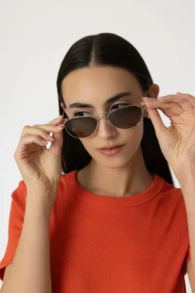 Oliver Peoples Aero II Sunglasses | Thumbnail 2