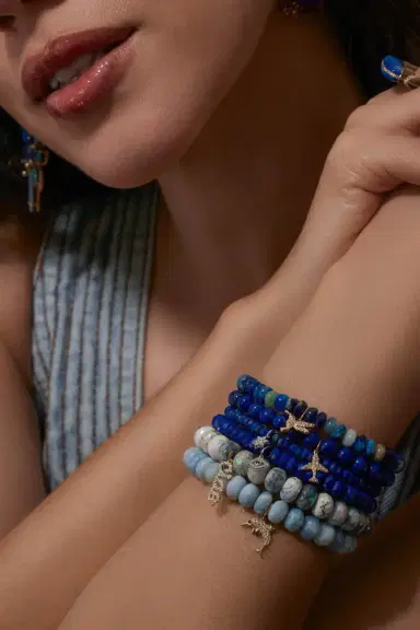 Sydney Evan Airplane Lapis Charm Bracelet | Thumbnail 2