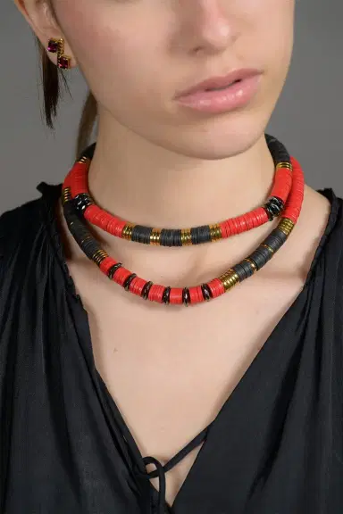 HIJAS DE PUKA Black Red Rondelle Necklace | Thumbnail 2 HIJAS DE PUKA Black Red Rondelle Necklace | Thumbnail 2