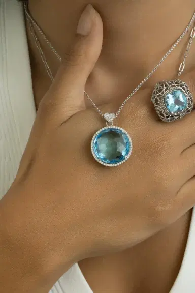 LISA NIK Blue Topaz Diamond Round Pendant Necklace | Thumbnail 2