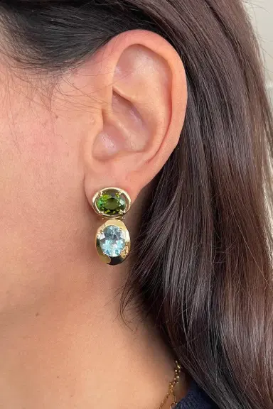 CAROL KAUFFMANN Blue Topaz Green Tourmaline Rock Class Earrings | Thumbnail 2 CAROL KAUFFMANN Blue Topaz Green Tourmaline Rock Class Earrings | Thumbnail 2