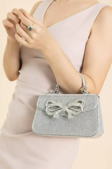 Judith Leiber Bow Top Handle Fullbead Clutch | Thumbnail 3