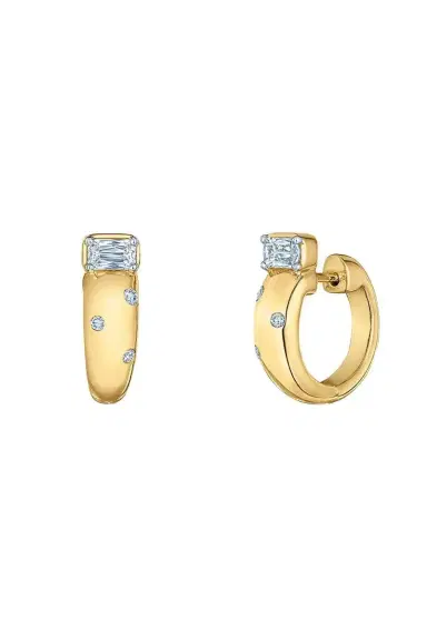 KWIAT Cobblestone Accent Huggie Earrings | Thumbnail 1