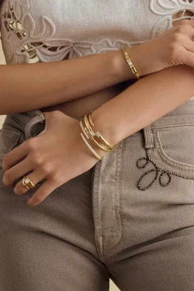 KWIAT Cobblestone Crossover Bangle Bracelet | Thumbnail 2