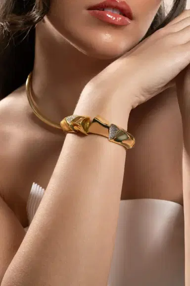 ALEXIS BITTAR Crystal Peak Solanales Hinge Cuff Bracelet | Thumbnail 3 ALEXIS BITTAR Crystal Peak Solanales Hinge Cuff Bracelet | Thumbnail 3