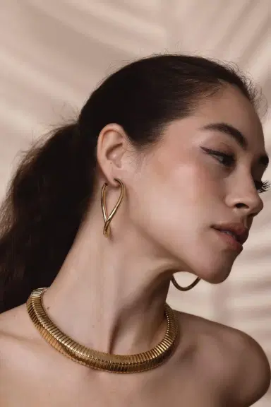 SIDNEY GARBER Curved Opal Hoop Earrings | Thumbnail 3
