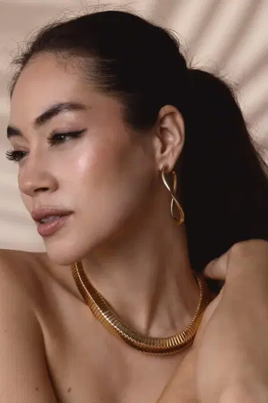SIDNEY GARBER Curved Opal Hoop Earrings | Thumbnail 4