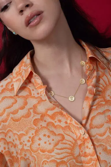 TANYA FARAH Daisy 5 Station Diamond Necklace | Thumbnail 4