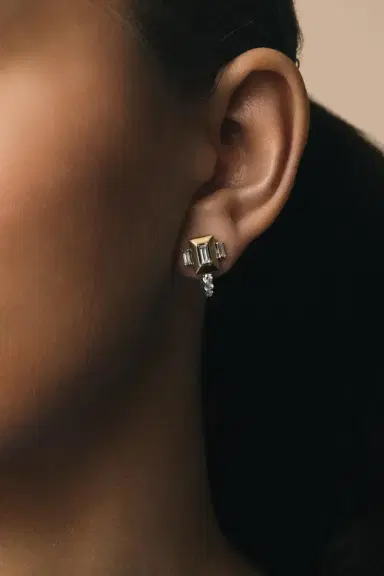 YEPREM Diamond Baguette Golden Strada Earrings | Thumbnail 4