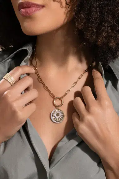 Foundrae Diamond Balance Large Specialty Medallion | Thumbnail 4