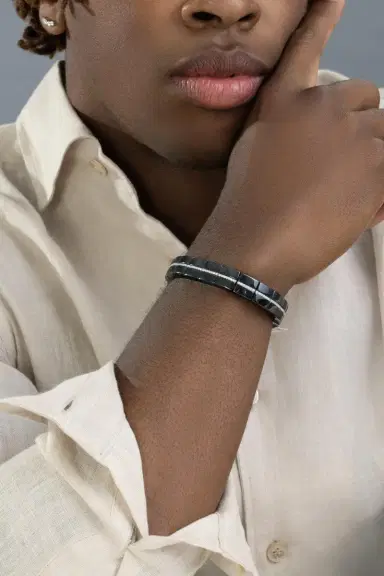 ROBERTO DEMEGLIO Diamond Black Eternity Domino Ring | Thumbnail 4