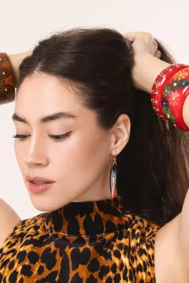 MARK DAVIS Diamond Black Red Bakelite Earrings | Thumbnail 4