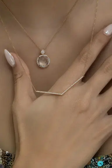 LISA NIK Diamond Chevron Necklace | Thumbnail 3