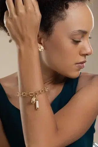 CADAR Diamond Elongated B Home Charm | Thumbnail 3