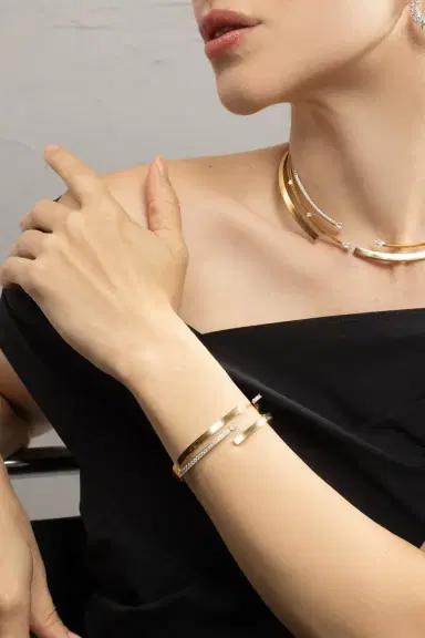 YEPREM Diamond Four Line Open Bracelet | Thumbnail 2