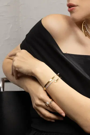 YEPREM Diamond Four Line Open Bracelet | Thumbnail 4