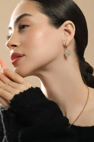 SUTRA Diamond Frost Flake Earrings | Thumbnail 4