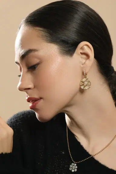 SUTRA Diamond Halo Shield Earrings | Thumbnail 3 SUTRA Diamond Halo Shield Earrings | Thumbnail 3