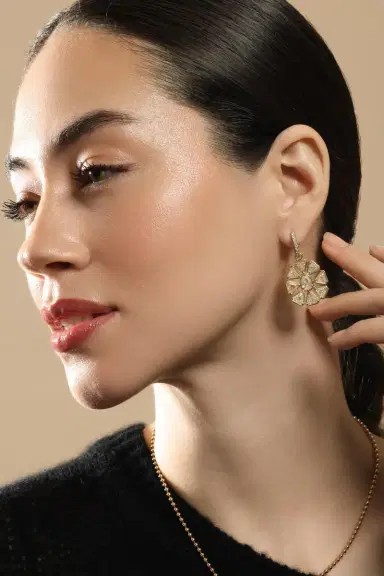 SUTRA Diamond Halo Shield Earrings | Thumbnail 4 SUTRA Diamond Halo Shield Earrings | Thumbnail 4