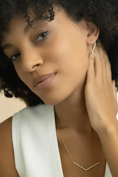 LISA NIK Diamond Inifity Earrings | Thumbnail 3