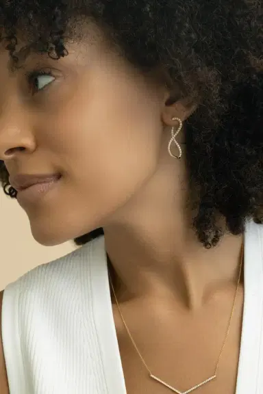 LISA NIK Diamond Inifity Earrings | Thumbnail 4