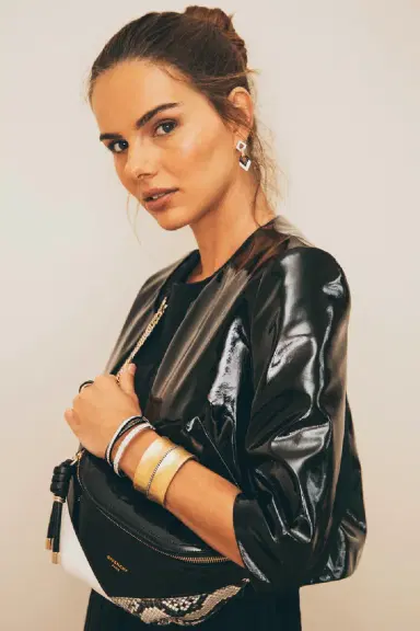 TODD REED Diamond Line Wide Gold Cuff | Thumbnail 2