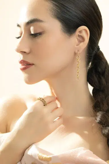 Coomi Diamond Link Design Earrings | Thumbnail 4