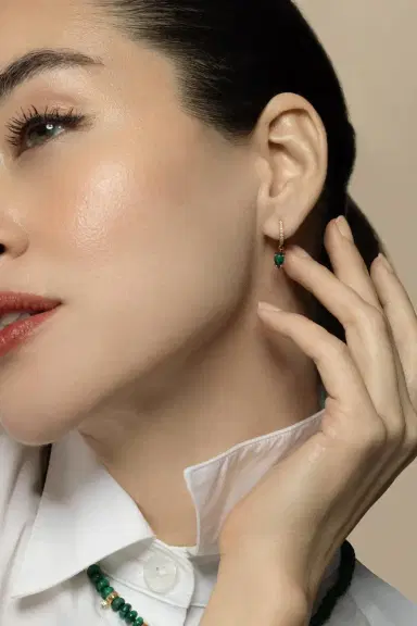 Zoë Chicco Diamond Malachite Small Hinge Huggie Earrings | Thumbnail 4 Zoë Chicco Diamond Malachite Small Hinge Huggie Earrings | Thumbnail 4
