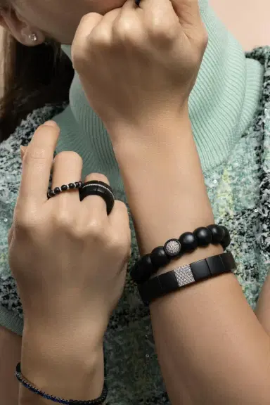 ROBERTO DEMEGLIO Diamond Matte Black Dama Stretch Bracelet | Thumbnail 3