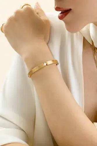 LORAIDA Diamond Orbit Bangle Bracelet | Thumbnail 2