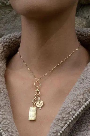 MONICA RICH KOSANN Diamond Queen Bee Charm | Thumbnail 2 MONICA RICH KOSANN Diamond Queen Bee Charm | Thumbnail 2